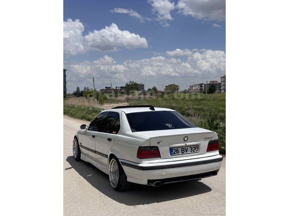 Galeriden BMW 3 Serisi 320i 1994 Model Eskişehir