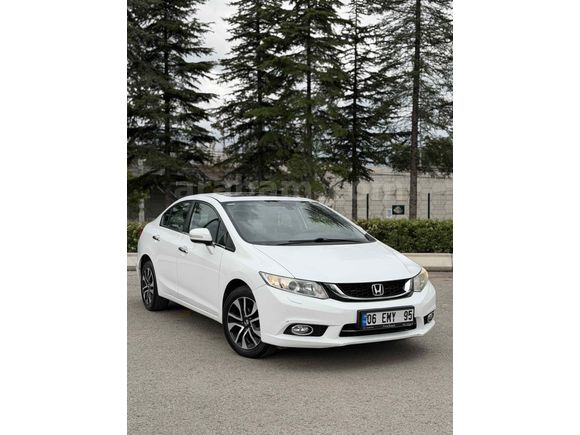 Sahibinden Honda Civic 1.6i VTEC Black Edition 2015 Model 