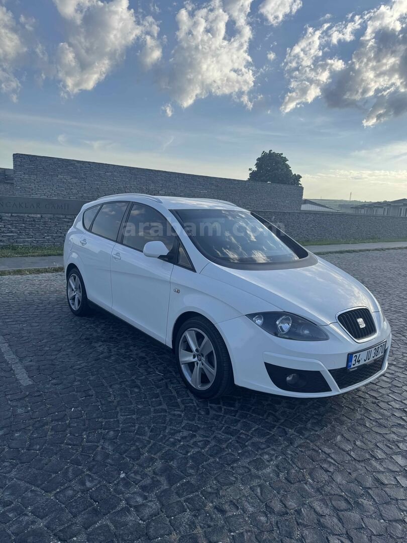 Sahibinden Seat Altea 1.6 TDI Style XL 2013 Model İstanbul 247.000 km Beyaz 3