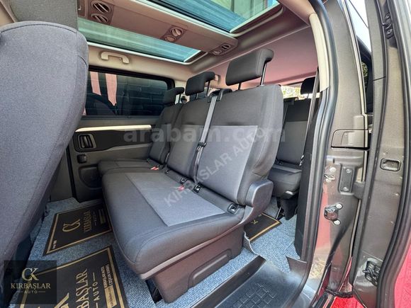 *Kırbaşlar Auto* 2022 MOD-2023 ÇIKIŞLI-CAM TAVANLI-8+1-OTOMATİK