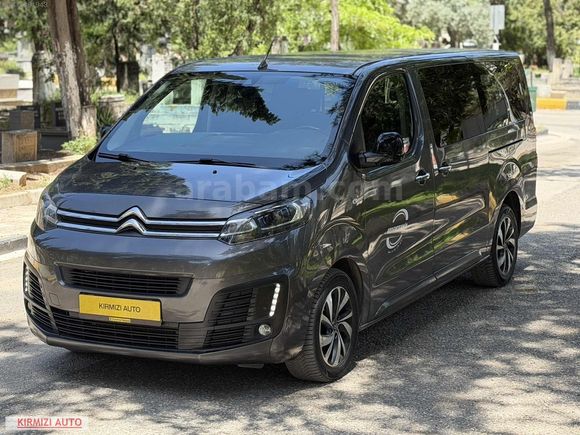 KIRMIZI AUTO'DN 2022 CİTROEN JUMPY 2.0 BHDI SPACETOUR BOYASIZ