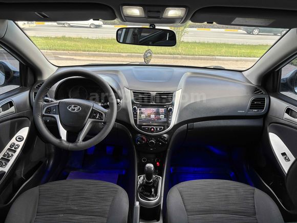 Sahibinden Hyundai Accent Blue 1.6 CRDI Mode Plus 2015 Model 