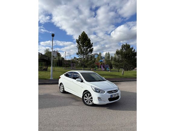 Sahibinden Hyundai Accent Blue 1.6 CRDI Mode Plus 2015 Model 