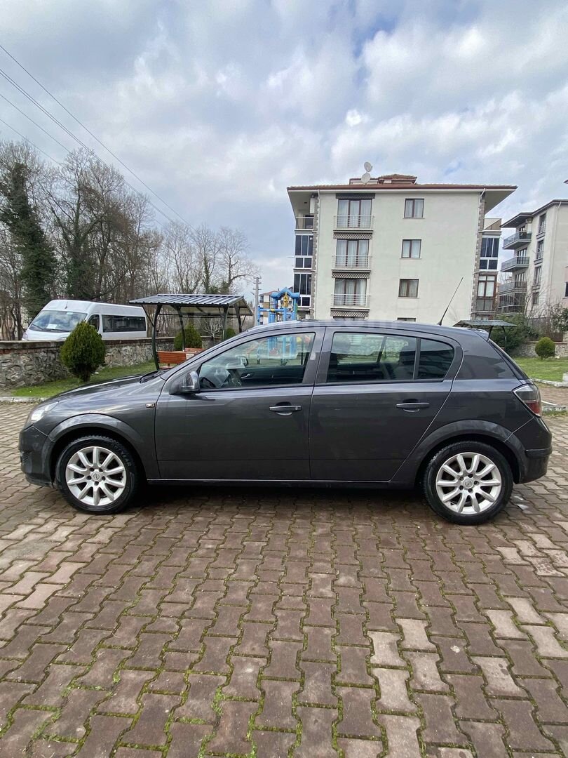 Sahibinden Opel Astra 1.3 CDTI Essentia 2012 Model Bartın 214.000 km Füme 7