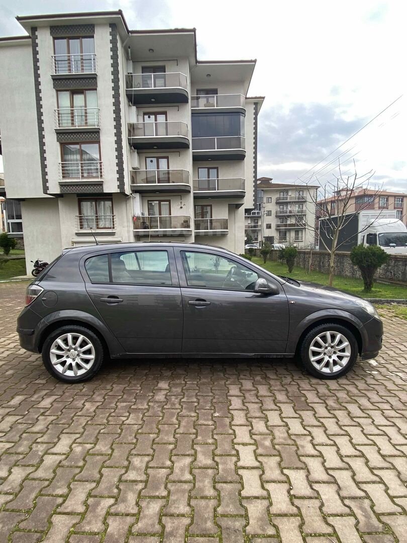 Sahibinden Opel Astra 1.3 CDTI Essentia 2012 Model Bartın 214.000 km Füme 4