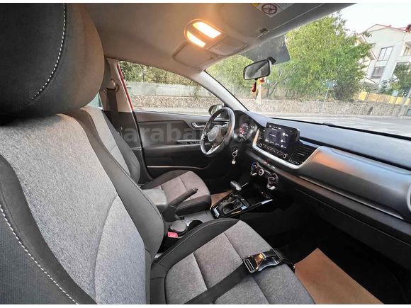 Sahibinden Kia Stonic 1.4 MPI Cool 2022 Model 