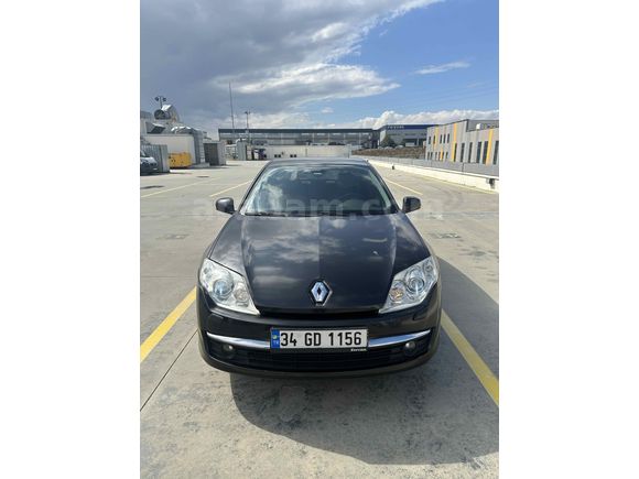 Sahibinden Renault Laguna 1.5 dCi Executive 2010 Model  335.250 km Siyah