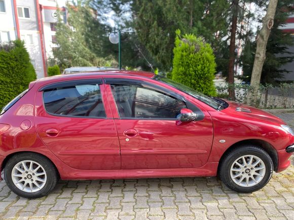 Sahibinden Peugeot 206 1.4 XT 2004 Model