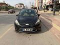 Otomatik 143 bin km'de 2010 model fiesta