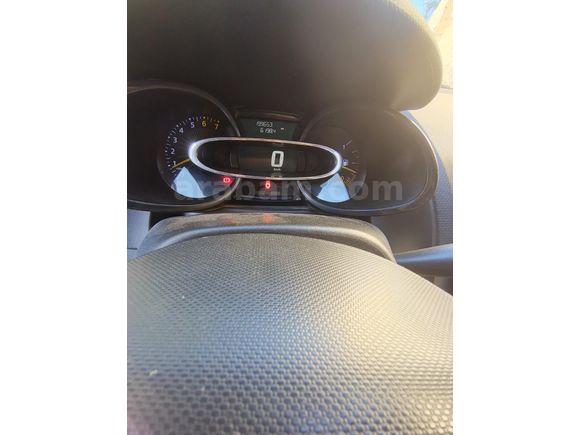 Sahibinden Renault Clio 1.2 Joy 2013 Model