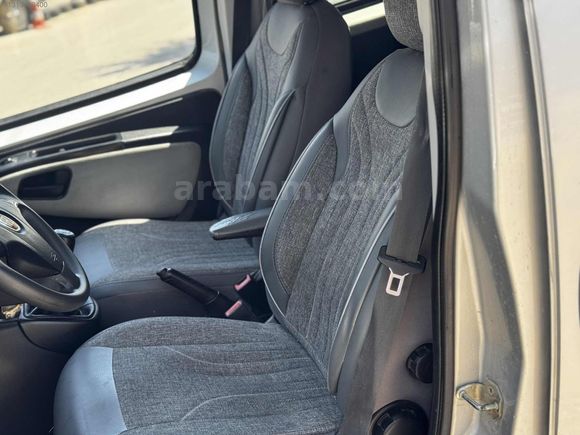 OTOMOBİL RUHSATLI95LİK STAR STOP BOYASIZ TEK DEĞİŞENLİ DÜŞÜK KM