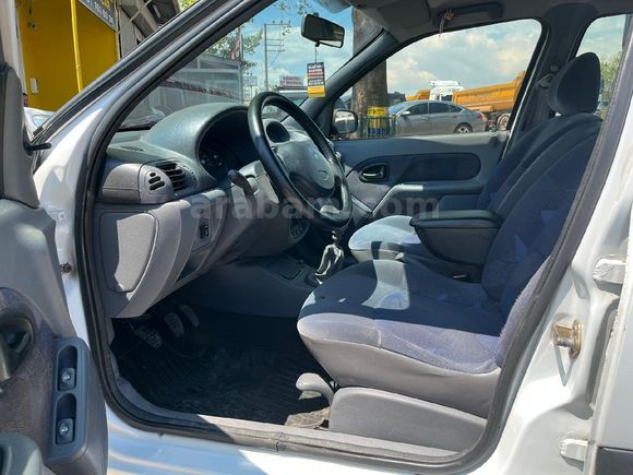 klas oto kartepe Renault Clio 1.4 RTA 1999 Model Kocaeli
