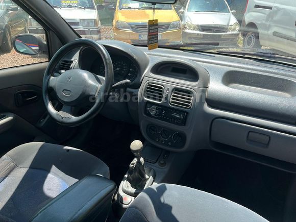 klas oto kartepe Renault Clio 1.4 RTA 1999 Model Kocaeli
