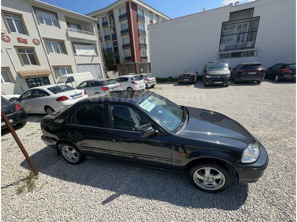 Sahibinden Honda Civic 1.4 i S 2000 Model 