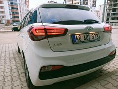 Hyundai i20 2018 Makyajlı Kasa Style Otomatik