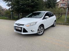 ACİLL Sahibinden DEĞİŞENSİZ FOCUSIII 1.6 TDCi  164bin kmde Trend X 2013 Model 