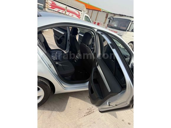 Sahibinden Skoda Octavia 1.6 TDI Optimal 2017 Model 