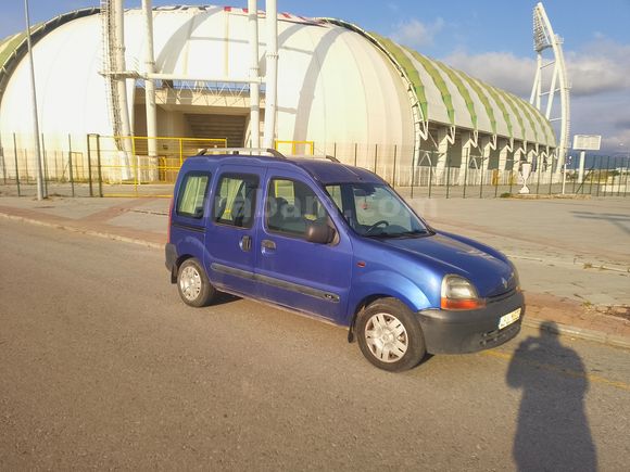 Sahibinden Renault Kangoo 1.4 RTE 2002 Model otomobil ruhsatli