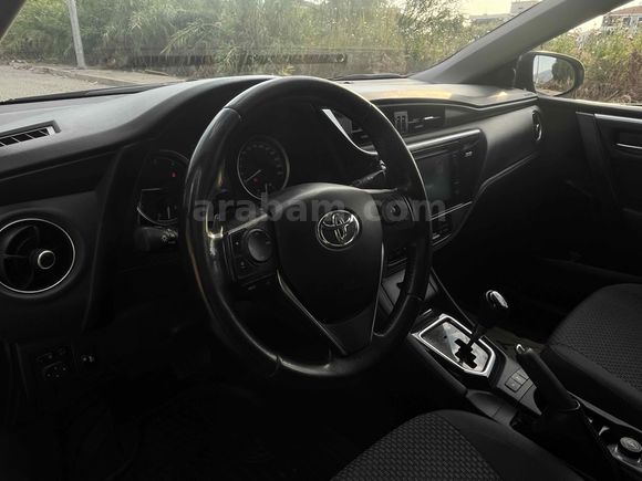 Sahibinden Toyota Corolla 1.4 D-4D Advance 2017 Model 