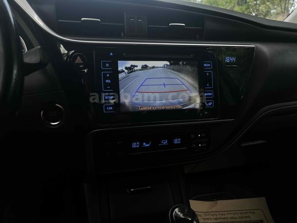 Sahibinden Toyota Corolla 1.4 D-4D Advance 2017 Model 