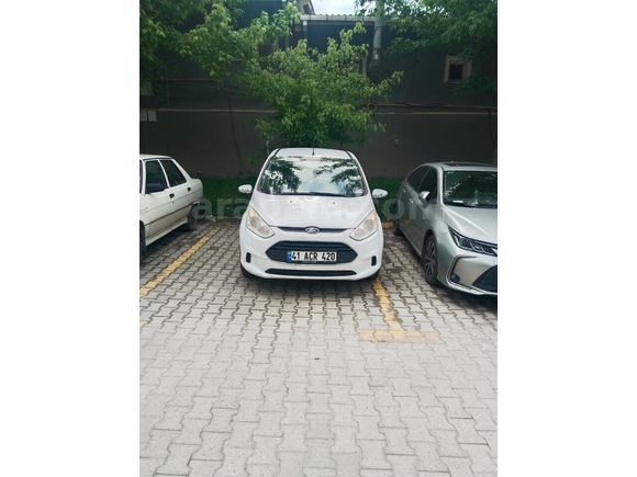 Sahibinden Ford B-Max 1.4 Trend 2013 Model İstanbul