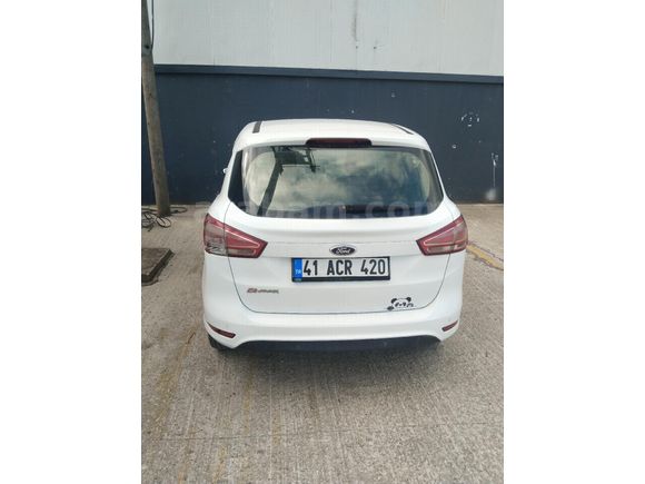 Sahibinden Ford B-Max 1.4 Trend 2013 Model İstanbul