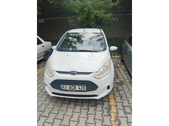 Sahibinden Ford B-Max 1.4 Trend 2013 Model İstanbul
