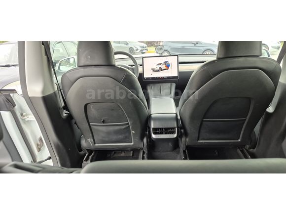 Sahibinden Tesla Model Y Standart Range 2025 Model GeliştirilmişOtopilot dahil 