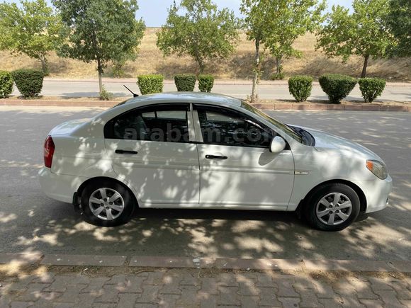 Sahibinden Hyundai Accent Era 1.4 Team 2009 Model 