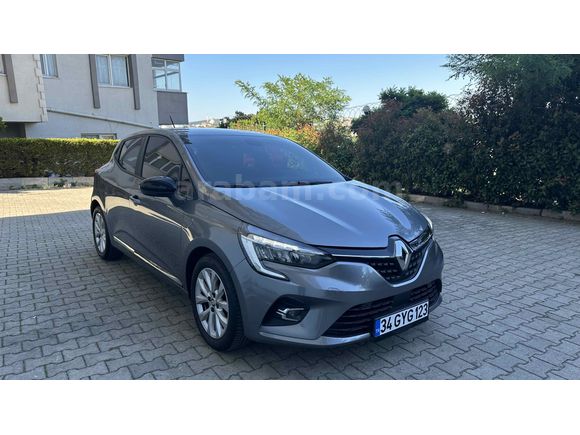 Sahibinden Renault Clio 1.0 TCe Touch 2023 Model 