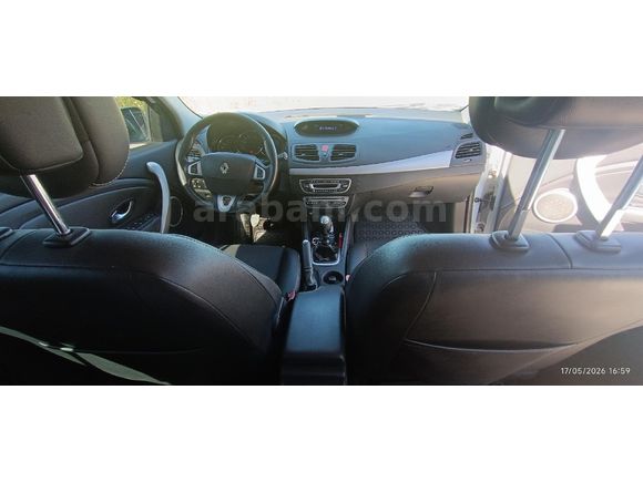 Sahibinden Renault Megane 1.5 dCi Dynamique 2012 Model  190.000 km Beyaz