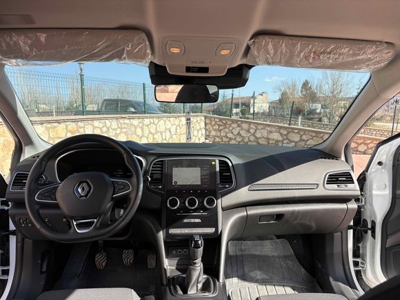 Sahibinden Renault Megane 1.3 TCe Touch 2025 Manuel 