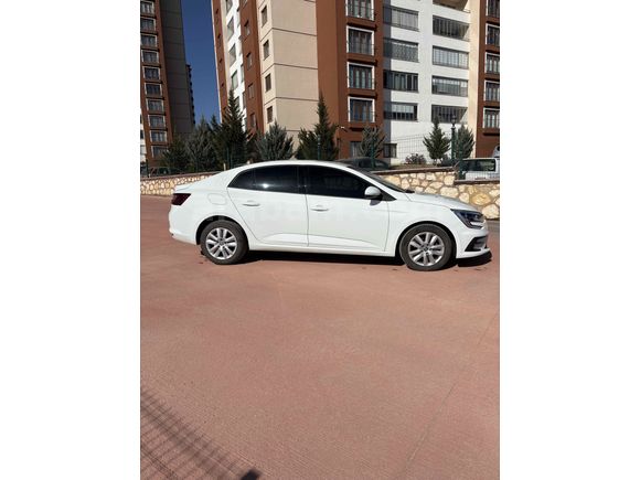 Sahibinden Renault Megane 1.3 TCe Touch 2025 Manuel 