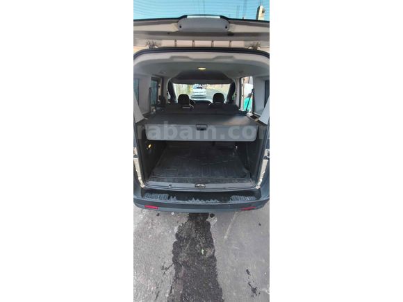 FIRSAT ARACI Sahibinden Fiat Doblo Combi 1.3 Multijet Maxi Safeline 2015 Model 