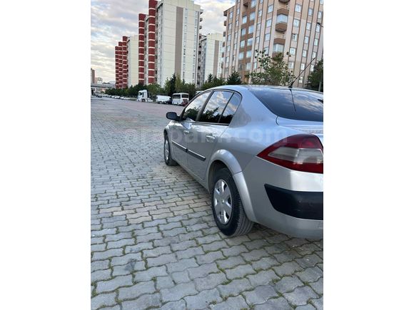 Sahibinden Renault Megane 1.5 dCi Authentique 2007 Model 