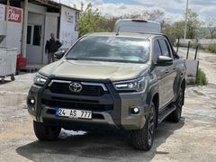 Sahibinden Toyota Hilux 2.4 D-4D 4x4 Invincible 2021 Model 