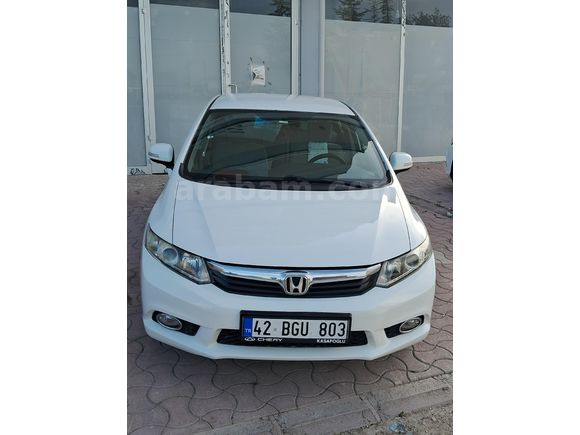 Sahibinden Honda Civic 1.6i VTEC Premium 2012 Model