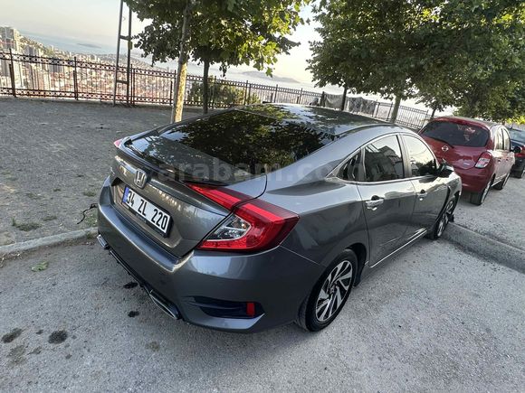 MEMURDAN TEMİZ 2017 MODEL HONDA CİVİC  - EN DOLU PAKET !!