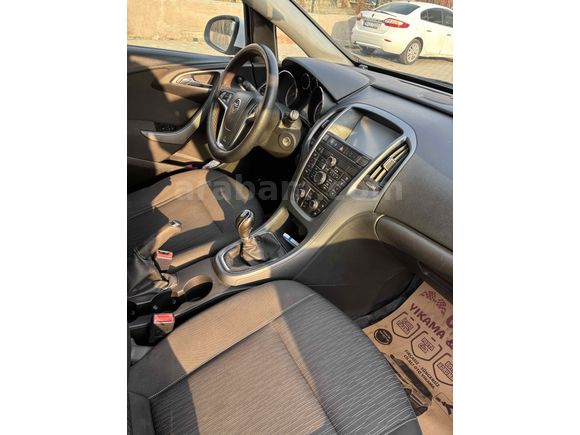 Sahibinden Opel Astra 1.3 CDTI Edition 2012 Model Elazığ 191.000 km Beyaz