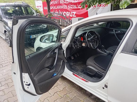 Sahibinden Opel Astra 1.3 CDTI Cosmo 2015 Model  218.000 km Beyaz
