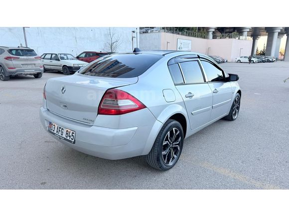 Sahibinden Renault Megane 1.5 dCi Extreme 2009 Model