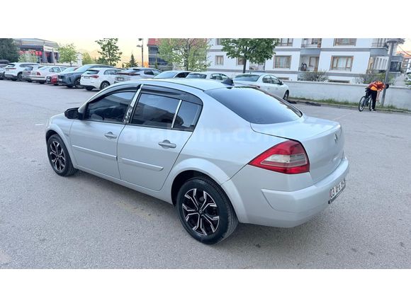 Sahibinden Renault Megane 1.5 dCi Extreme 2009 Model