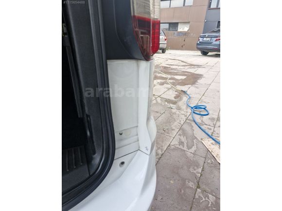 FORD COURİER OTOMOBİL RUHSATLİ