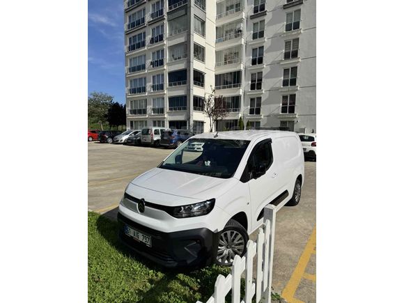 Sahibinden Citroen Berlingo 1.5 BlueHDI Feel Bold 2024 Model 