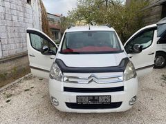 2011 model Berlingo