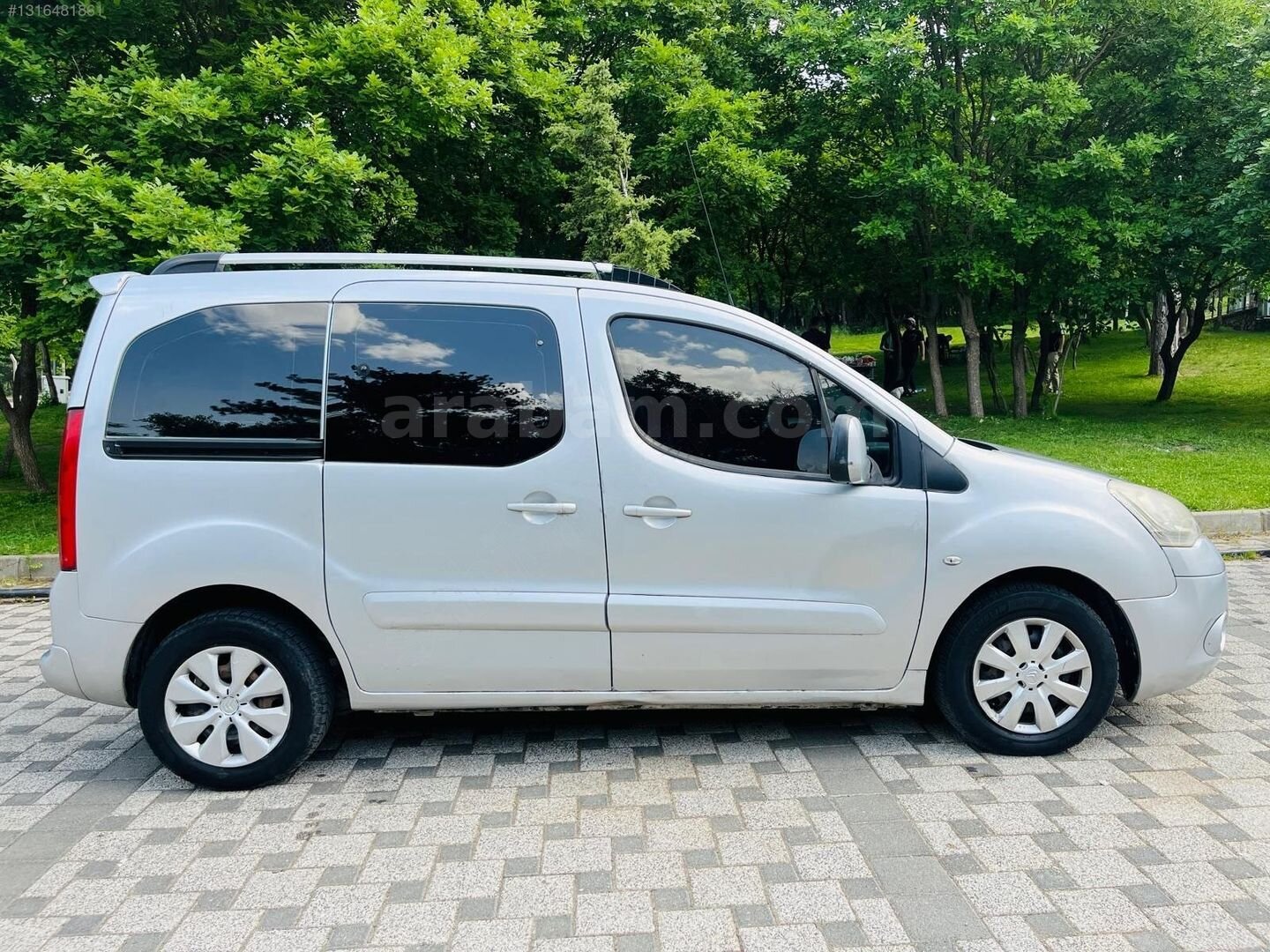 Galeriden Citroen Berlingo 1.6 HDi Combi SX 2011 Model Bursa 297.000 km Gri 5