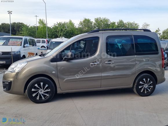 DELİL OTOMOTİV'DEN 2017 MODEL 137 BİN KM DE CİTROEN BERLİNGO