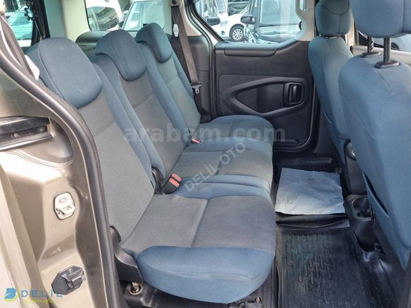 DELİL OTOMOTİV'DEN 2017 MODEL 137 BİN KM DE CİTROEN BERLİNGO