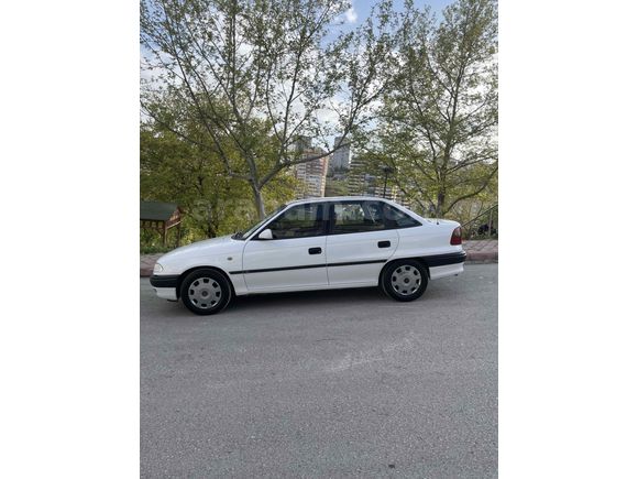 Sahibinden Opel Astra 1.6 Classic 2001 Model 