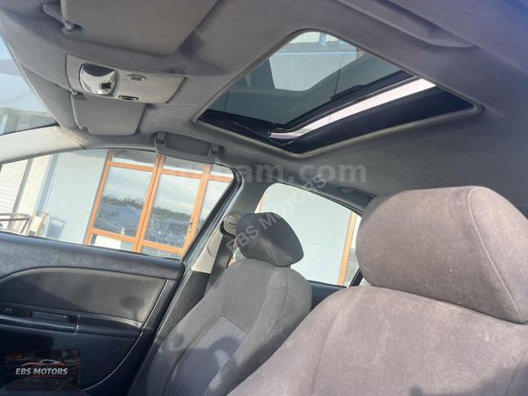 EBS MOTORS TİTANIUM SANROFLU FULL MONDEO